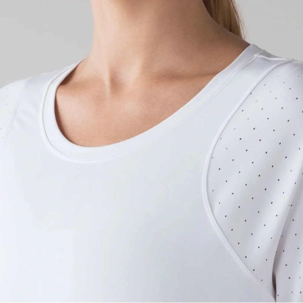 Lululemon Mind Over Miles Long Sleeve White 6